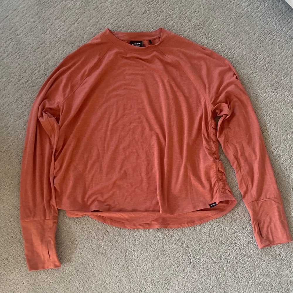 Prana Long Sleeve Athletic Fall hiking Top